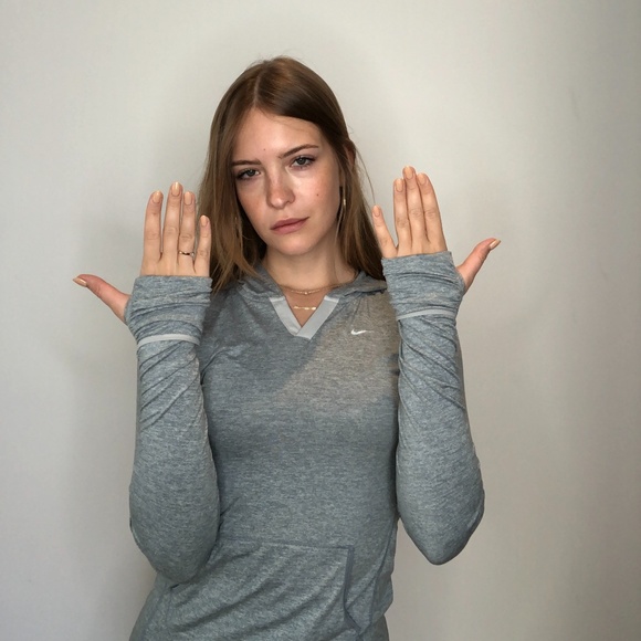 Nike Fast Drying Work Out Hoodie - Picture 2 of 4